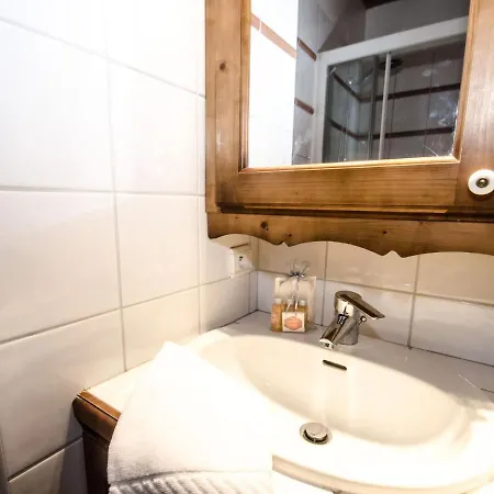 Apartament Luxurious In France With Parking
